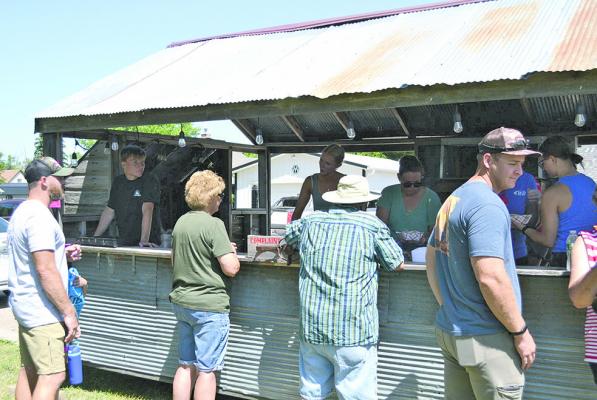 Community Comes Together to Celebrate 140