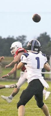 Bobcats Scrap in Hemingford Results in South Loup Loss