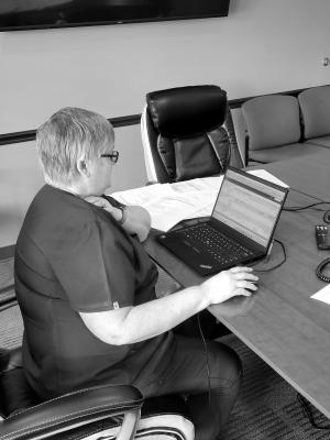 The staff at Callaway District Hospital has spent more than a year implementing a new software system for all of the facility’s medical records. The staff is asking patients to bear with them while they learn the new system. (Courier photo by Ellen Mortensen)