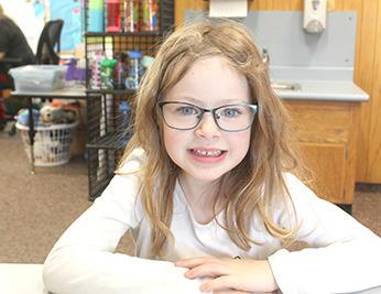 Everleigh Lynch: How do you cook a turkey? Cook it on the stove for five minutes with salt and pepper. My favorite Thanksgiving dish is turkey and mac and cheese. And strawberry cake.
