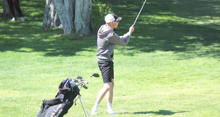 BELOW: Hadyn Stretesky takes a swing. (Leader photo by Colten Venteicher)