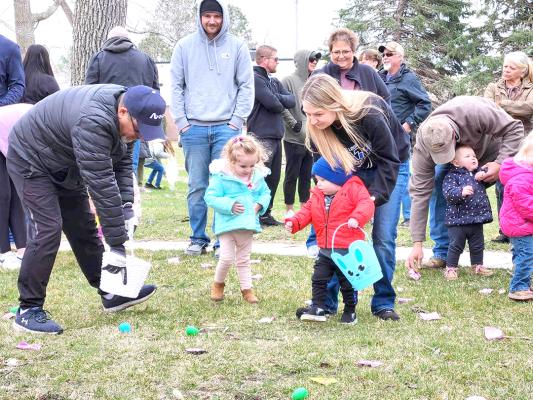 Callaway kiddos bundled up as they gathered candy-filled Easter eggs at Morgan Park on Saturday,  March 30. The event is sponsored by the Callaway Chamber and Callaway EMTs. (Photo courtesy Zach  Meyer)