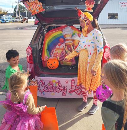 Community & School Enjoy Halloween Fun
