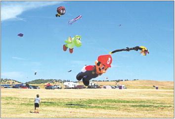 Some of the most popular kites by spectators of all ages were the Mario Bros. characters.