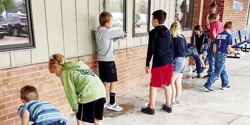 Elementary Students Get Hands-On Learning