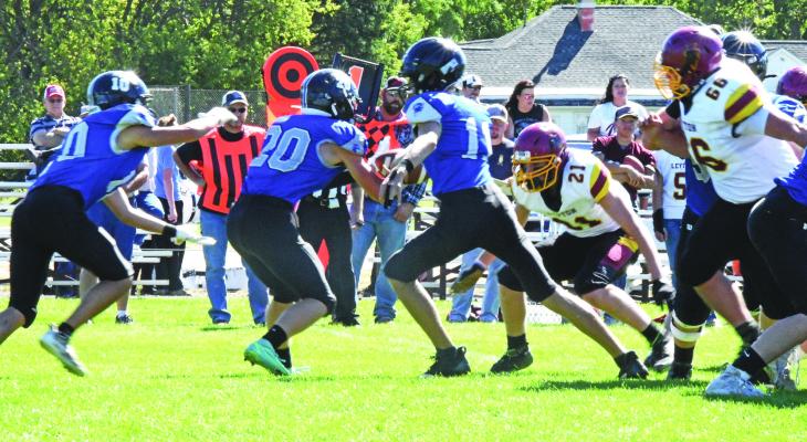 Bobcats Strike Early and Often in Homecoming Win