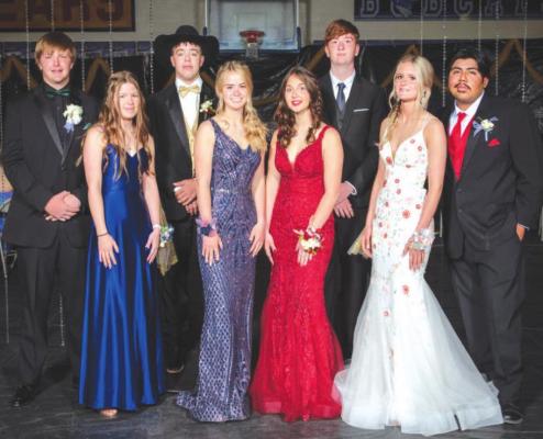 (Above) Sophomore servers