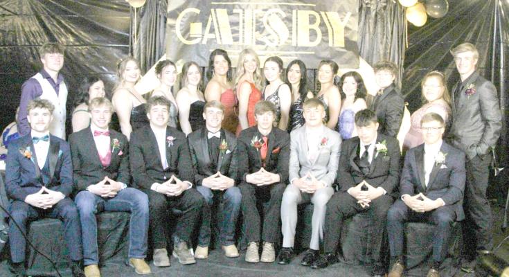 LEFT: The South Loup seniors gathered for a group photo at the Jr/Sr Prom this past weekend. Front row, from left: Harper Johnson, AJ Star, Kyle Bloomer, Ethan Furne, Carter Wood, Jamie Tickle, Alex Mills, and Bo Brennan; Back row: Dawson Mason, Dolores Duponcheel, Taylor Hanna-Miles, Ivy Tullis, Danah Baldwin, Riata Remund, Ella Cool, Anna Tullis, Jozie Edgington, Addison Bailey, Greeley Hrupek, Caeden Arnold, Allison Trumbell, and CJ Quandt. (Photo courtesy Arnold Public