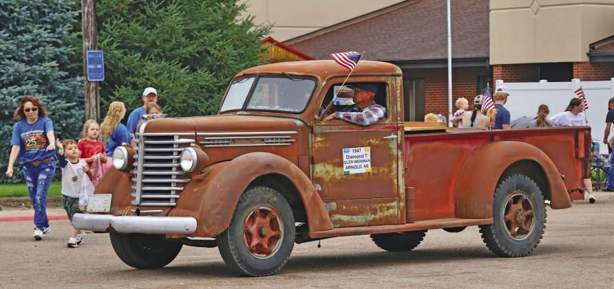 Glen Weinman of Arnold entered his 1947 Diamond T in the Pioneer Picnic parade on Saturday. (Photo courtesy Janel Brestel)