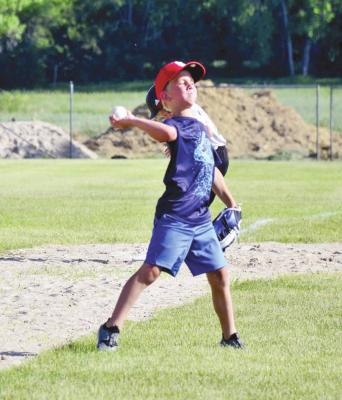 Callaway Kids Sliding Through Summer on the Field