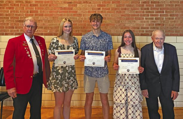 Gary Wright, far left, and Bill Shirkey, far right, presented the Elks Past Exalted Ruler Scholarships to, from left: Chenney Dishman, Callaway; Dylan Pandorf, Callaway; and Ava Paitz, Litchfield. (Photos courtesy Nicole Witthuhn)