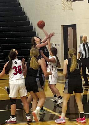 The South Loup Lady Bobcats defeated Sandhills Valley on Thursday to advance to the MNAC Championship game on Saturday. (Photo courtesy Callaway Public School)