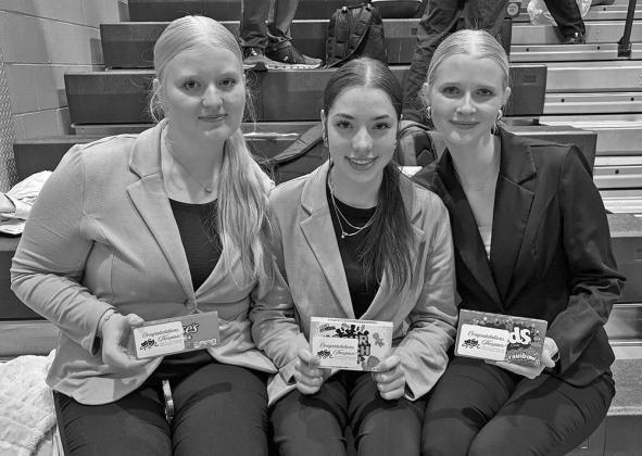 The Callaway High School speech team competed in their first meet of the season at Hampton on Saturday, Jan. 31. The duet acting team of Taryn Rohrbough and Olivia Fitzgerald earned first place at the meet, while Chenney Dishman finished with fourth place in POI. The team competed in the Gothenburg Invitational on Saturday, Feb. 7, where Chenney earned 6th in POI.