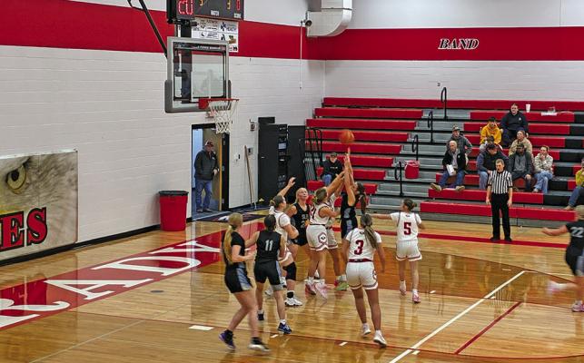 Kaygan Witthuhn puts the ball up for the Bobcats against Brady in the MNAC contest. Also pictured are Lady Bobcats’ Rae Hagler, Erin Fitzgerald, and Asa Starr. (Photo by Nichole Witthuhn)