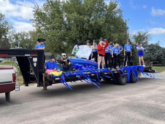 A pirate themed HOCO float